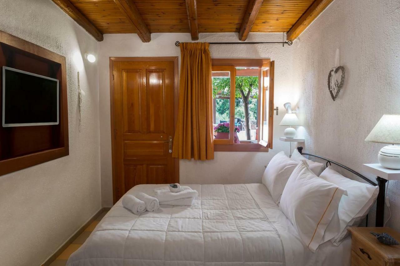White Sand Villa. Spacious Villa With Prive Pool. Agia Pelagia  Exterior foto